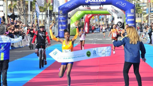 8f2dc01c-36d5-40f0-a898-e014d690e000 16-9-aspect-ratio default 0